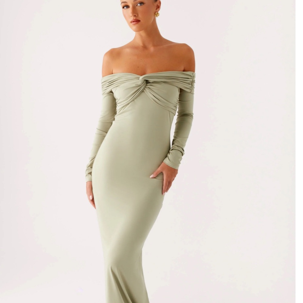 Peppermayo Marla Off-Shoulder Long Sleeve Dress